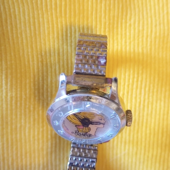 Vintage Swiss Made Barbie Ponytail Watch - Picture 6 of 11